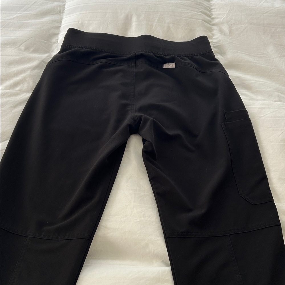 Figs Gray Technical Collection Scrub sets - Picture 8 of 12